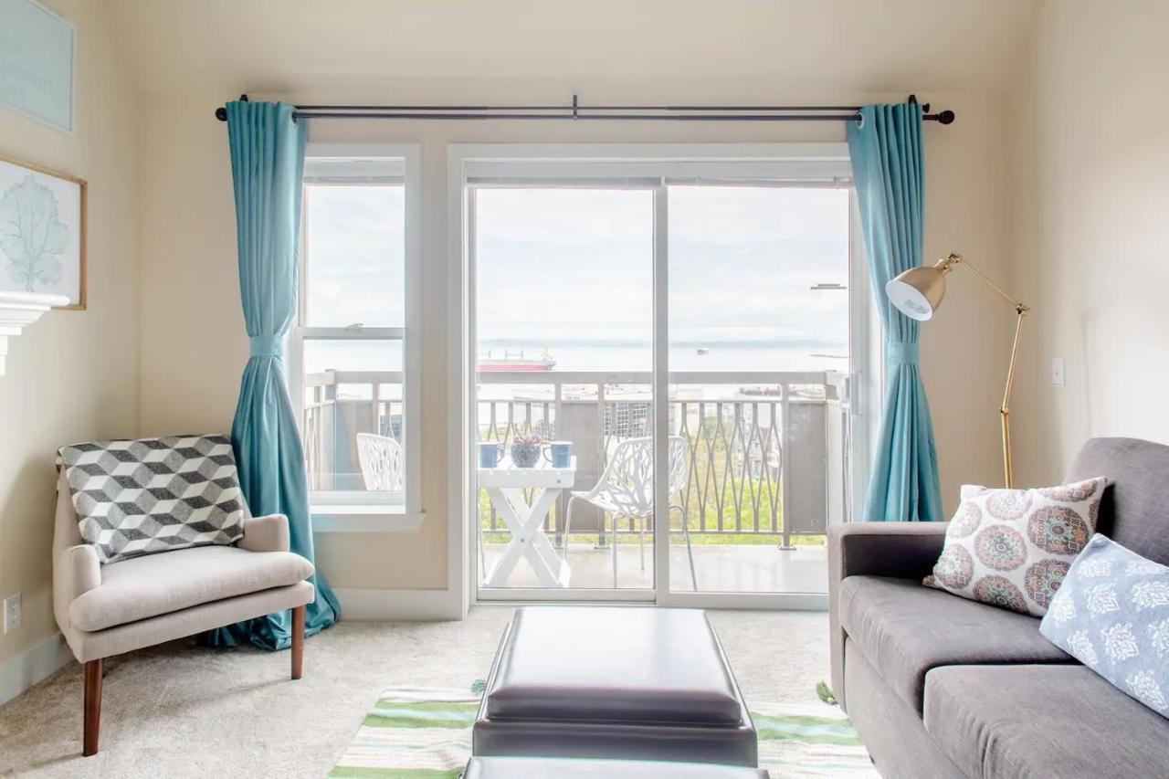 Top Floor Water View Oasis Near Space Needle & Cruise Seattle Extérieur photo