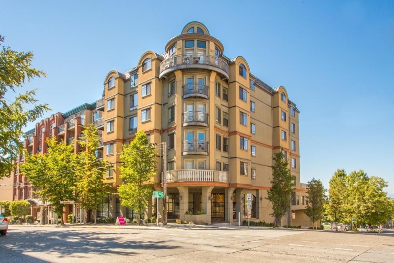 Top Floor Water View Oasis Near Space Needle & Cruise Seattle Extérieur photo